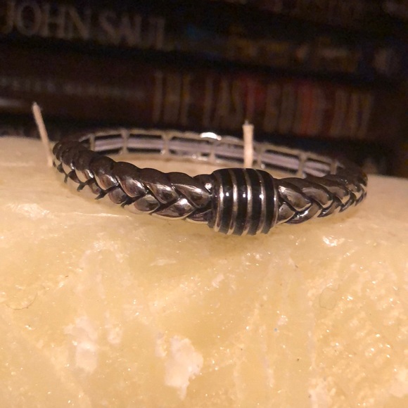 Lia Sophia silver bangle - Picture 2 of 5